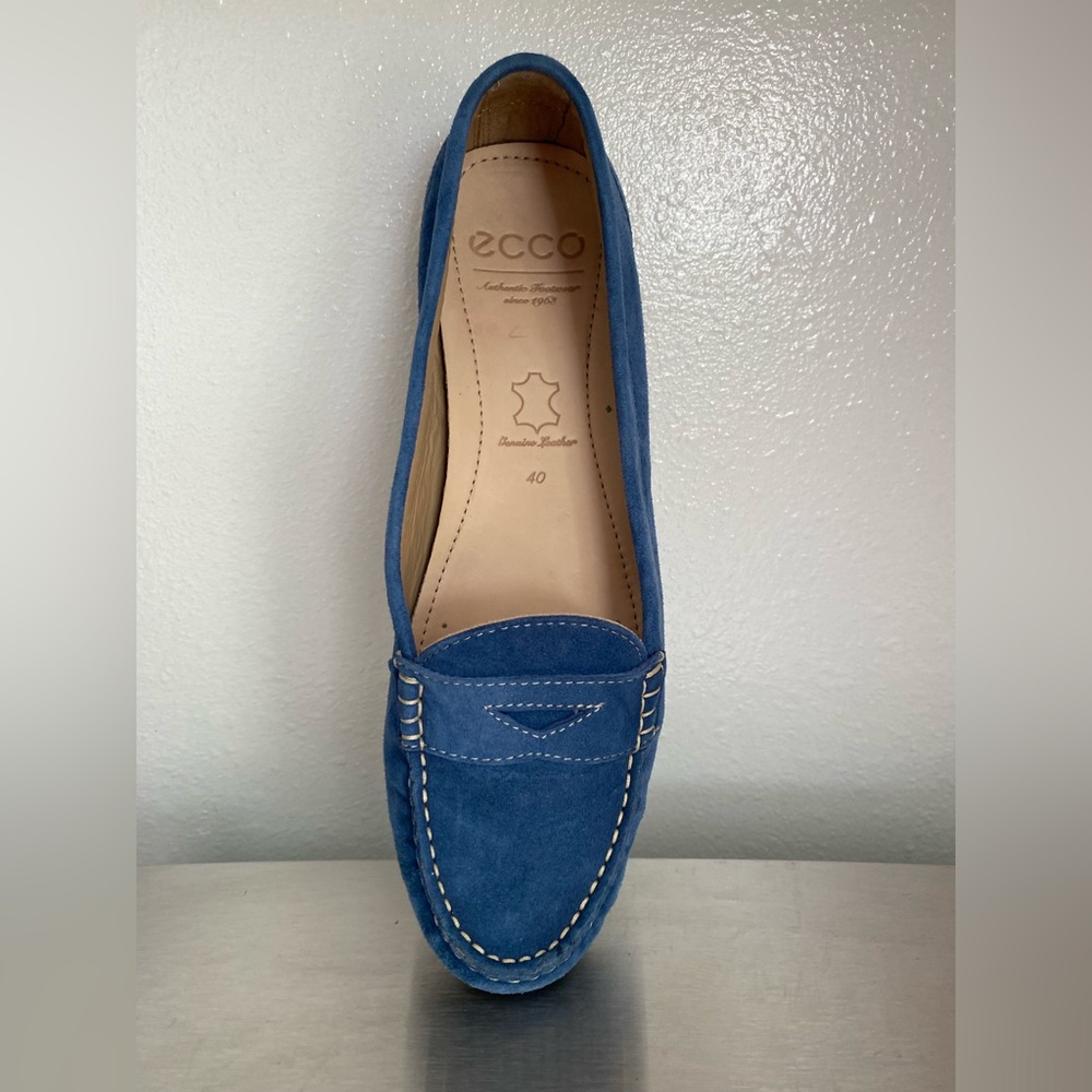 ECCO ….BLUE SUEDE LOAFERS